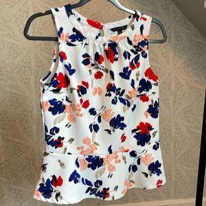 Banana republic size s peplum tank